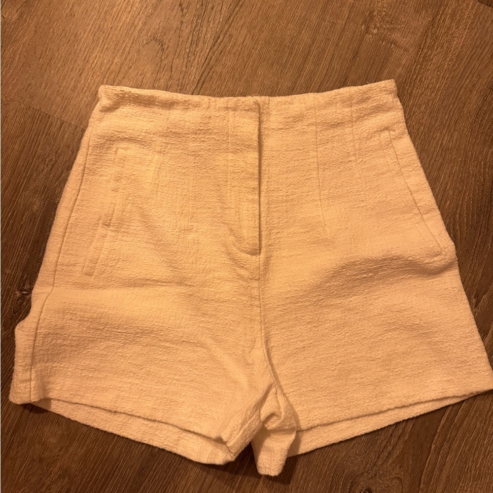 Zara High Waist White Shorts